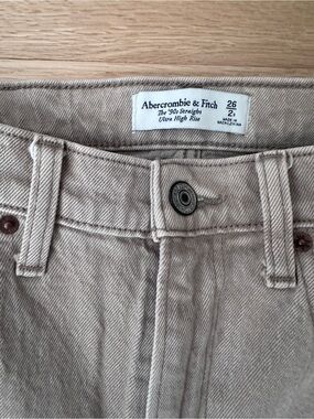 Abercrombie & Fitch 90's Straight Ultra High Rise